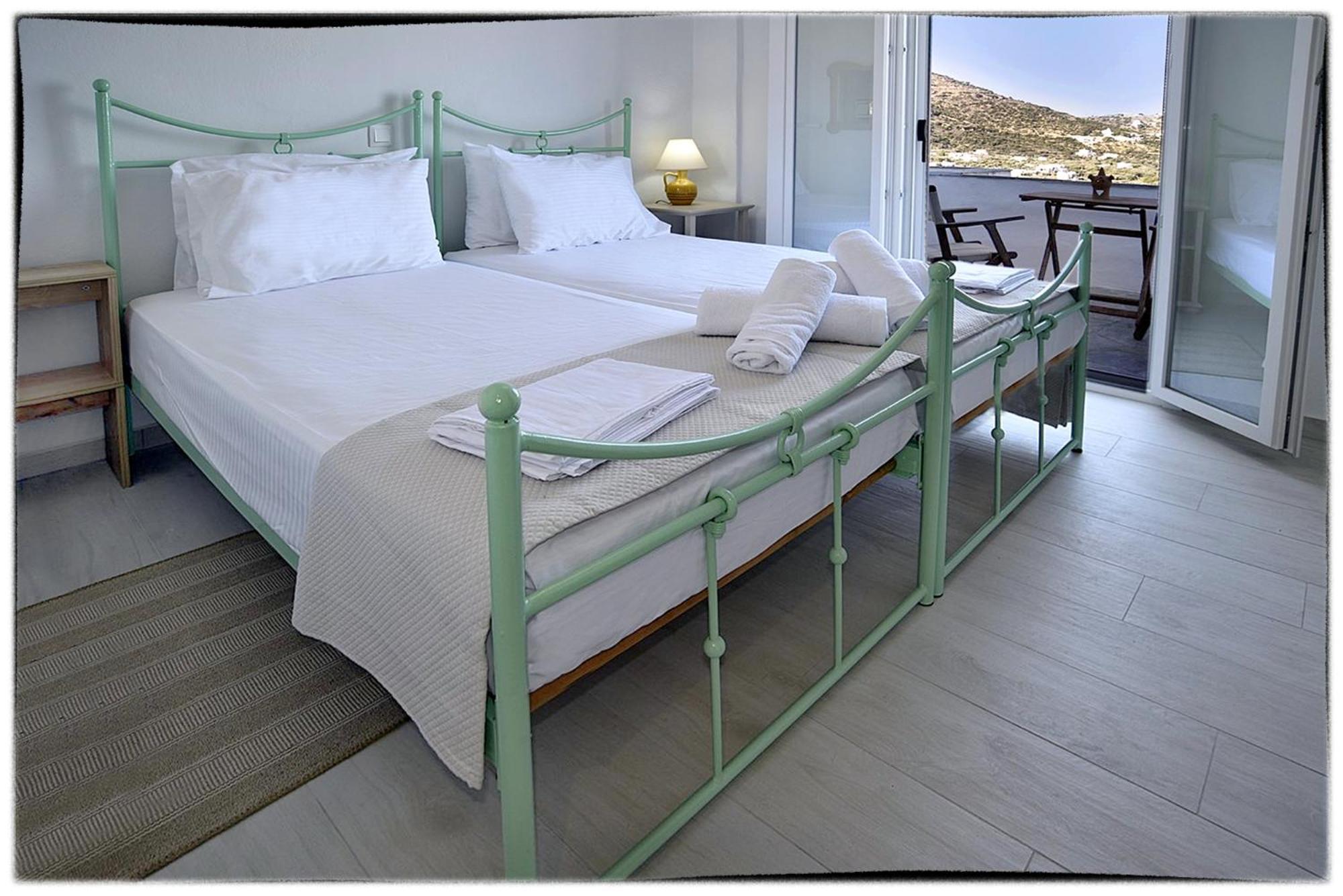 Daire Theasis Sifnos