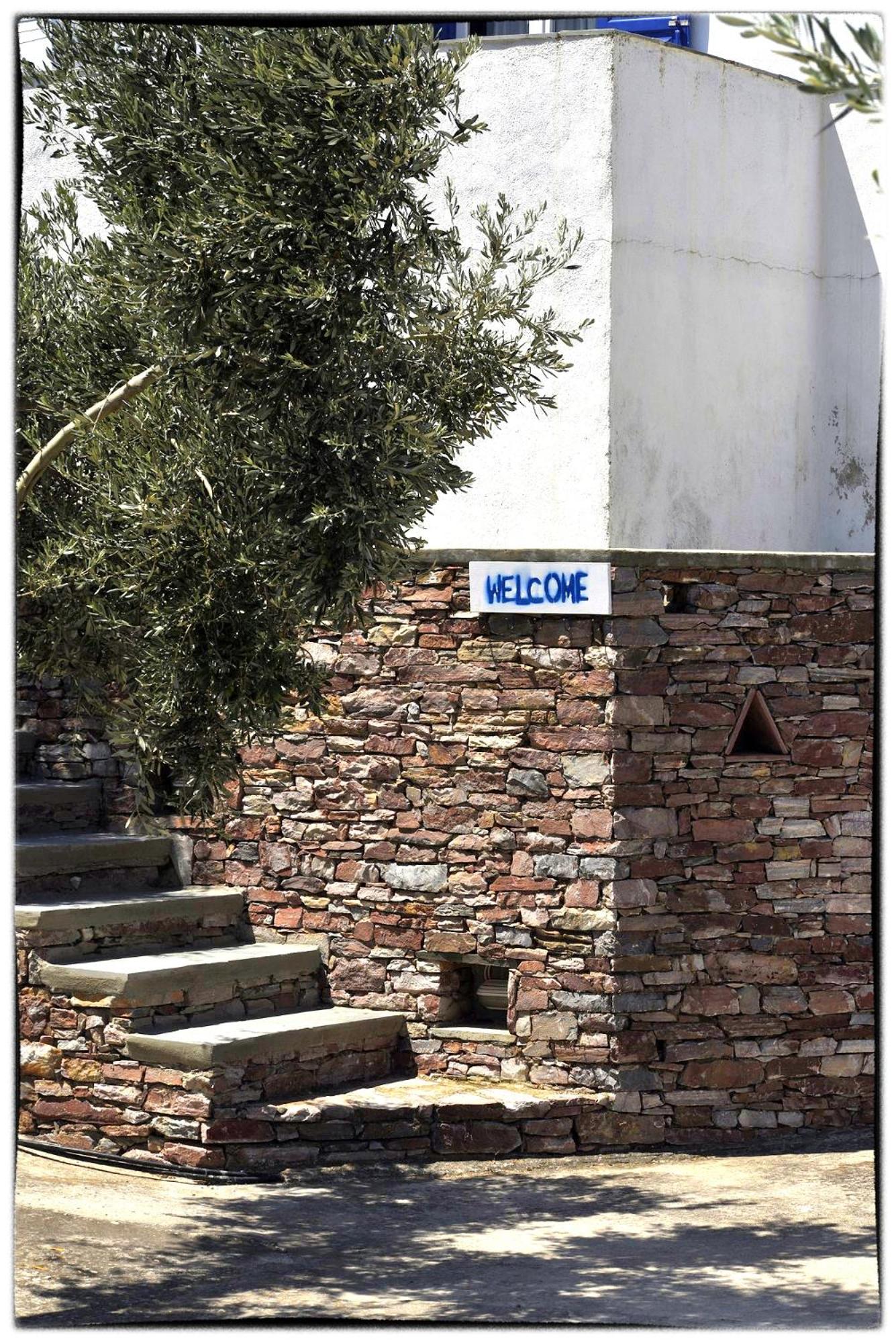 Daire Theasis Sifnos
