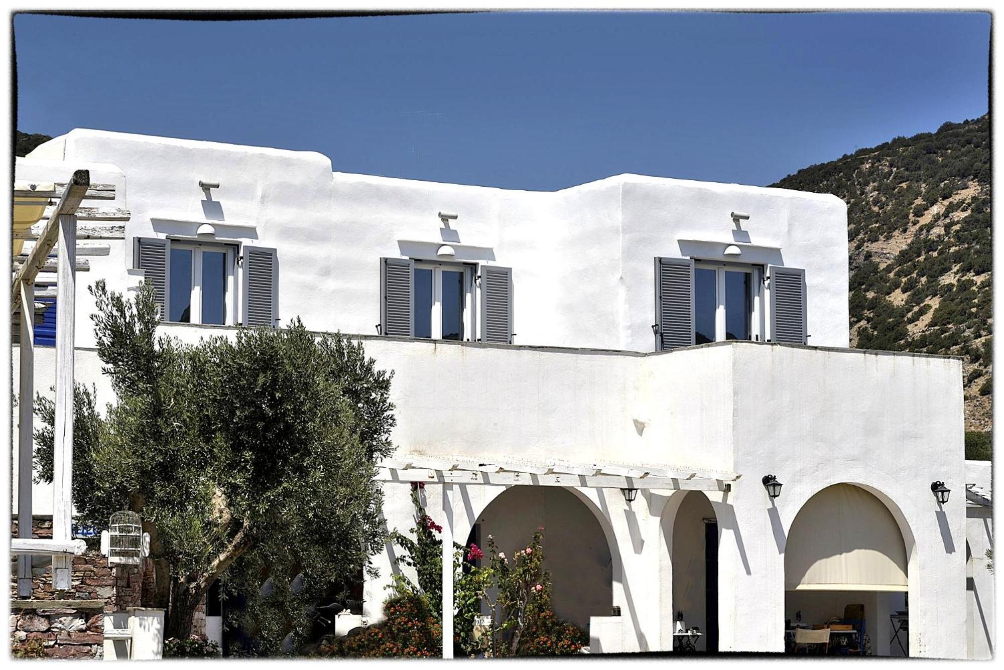 Daire Theasis Sifnos *