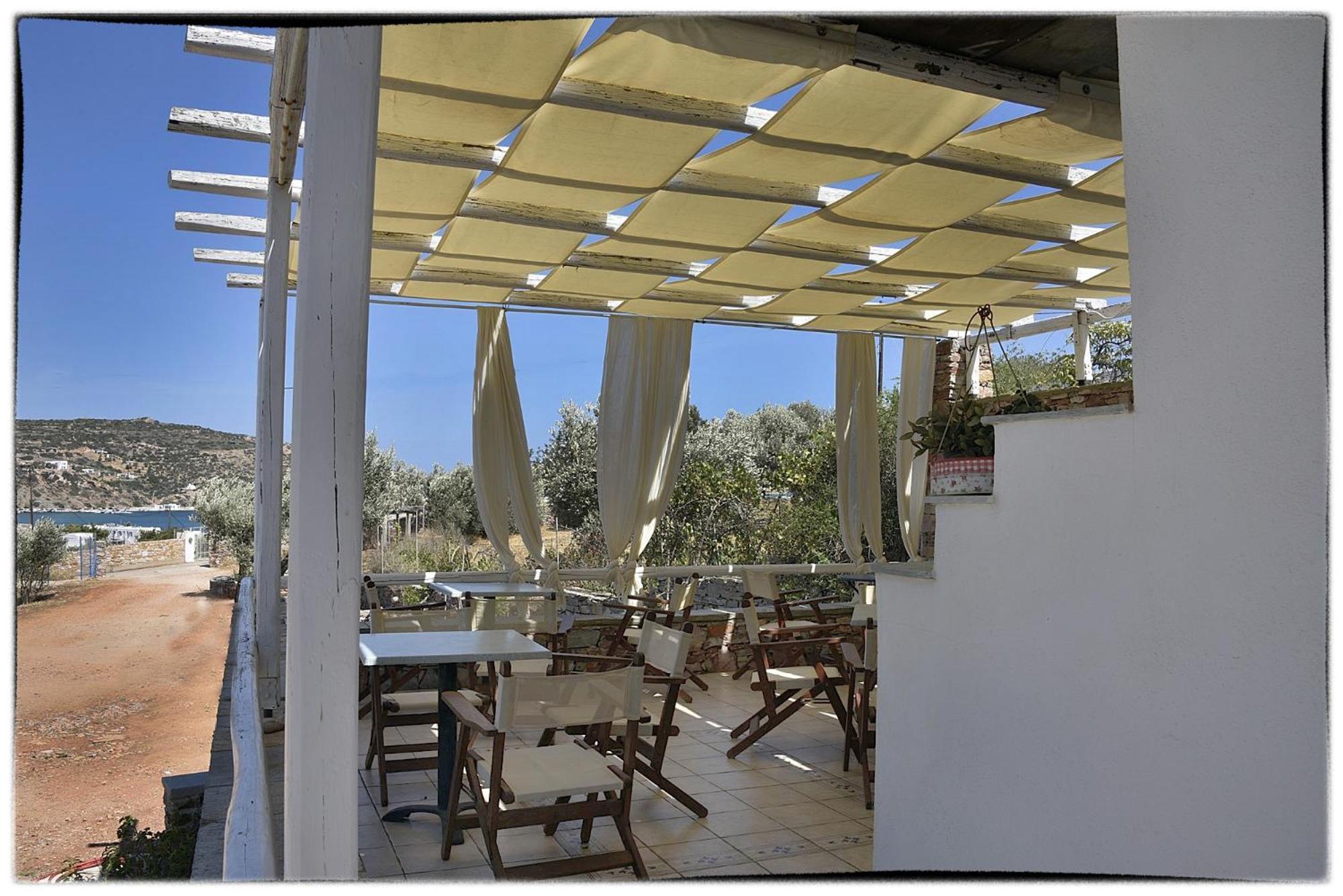 Daire Theasis Sifnos